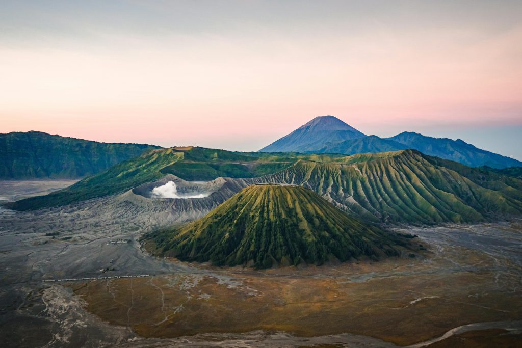 Travel Bandung Jawa Timur